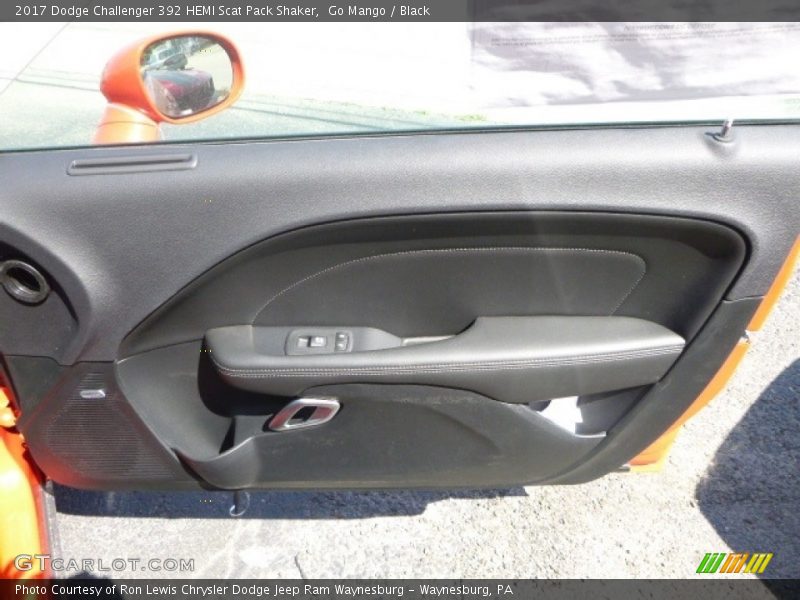 Go Mango / Black 2017 Dodge Challenger 392 HEMI Scat Pack Shaker