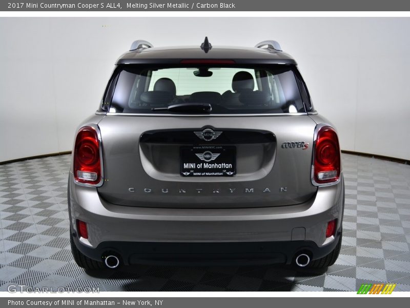 Melting Silver Metallic / Carbon Black 2017 Mini Countryman Cooper S ALL4