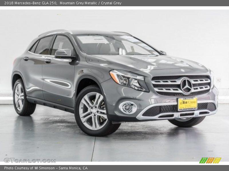 Mountain Grey Metallic / Crystal Grey 2018 Mercedes-Benz GLA 250
