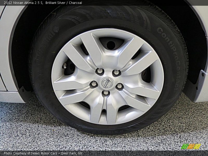 Brilliant Silver / Charcoal 2012 Nissan Altima 2.5 S