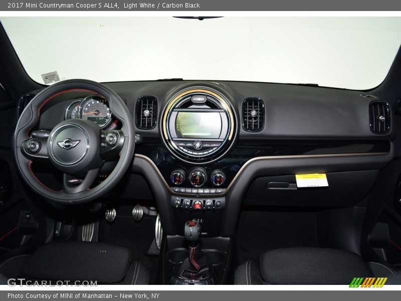Light White / Carbon Black 2017 Mini Countryman Cooper S ALL4