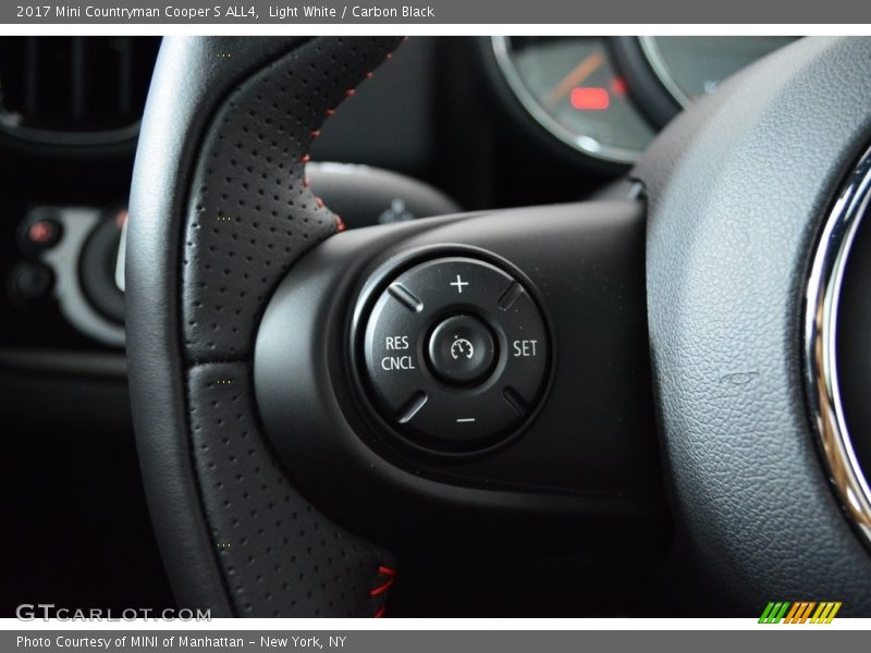 Light White / Carbon Black 2017 Mini Countryman Cooper S ALL4