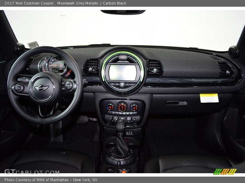 Moonwalk Grey Metallic / Carbon Black 2017 Mini Clubman Cooper