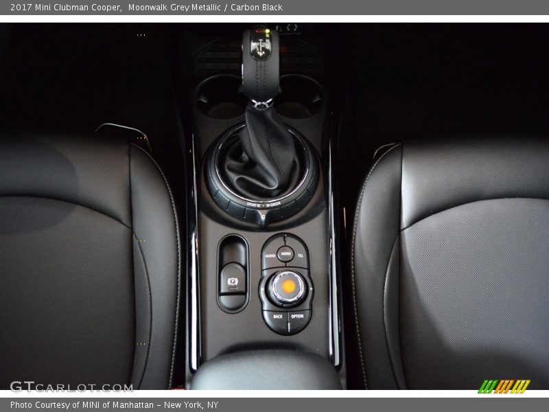 Moonwalk Grey Metallic / Carbon Black 2017 Mini Clubman Cooper