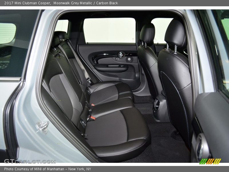 Moonwalk Grey Metallic / Carbon Black 2017 Mini Clubman Cooper