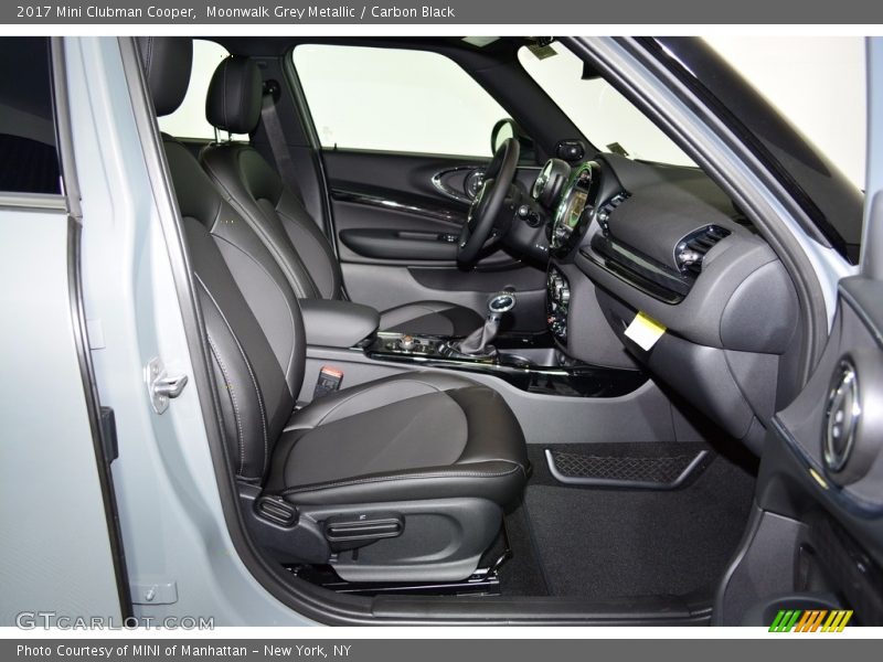 Moonwalk Grey Metallic / Carbon Black 2017 Mini Clubman Cooper