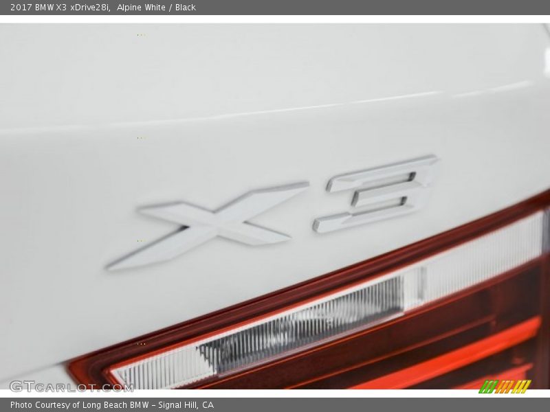 Alpine White / Black 2017 BMW X3 xDrive28i
