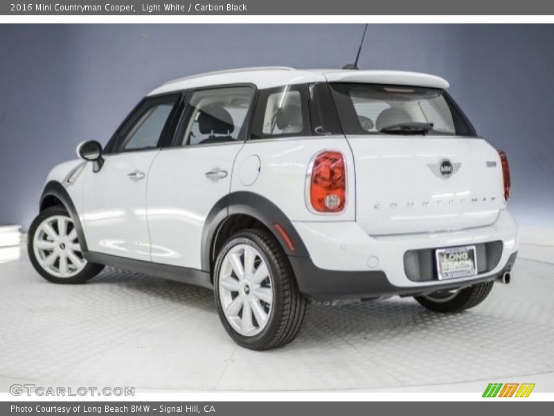 Light White / Carbon Black 2016 Mini Countryman Cooper