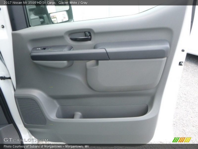 Glacier White / Gray 2017 Nissan NV 3500 HD SV Cargo