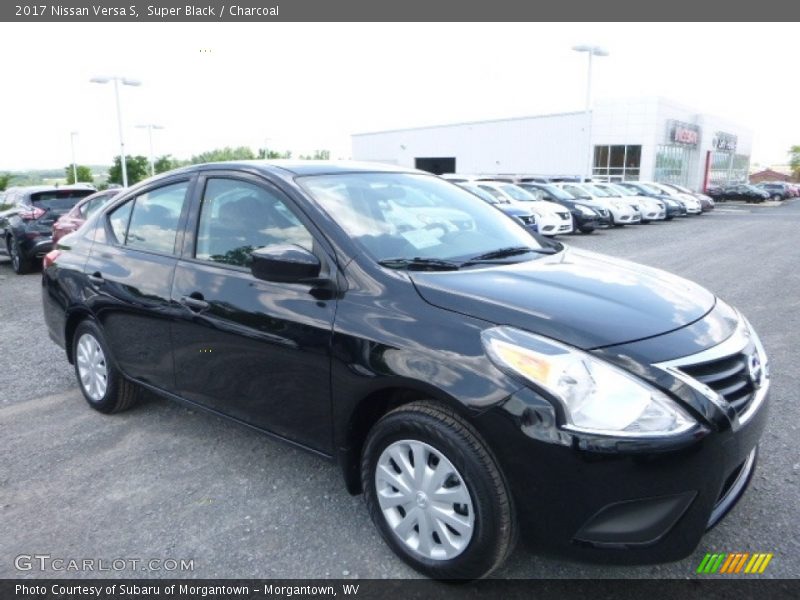 Super Black / Charcoal 2017 Nissan Versa S