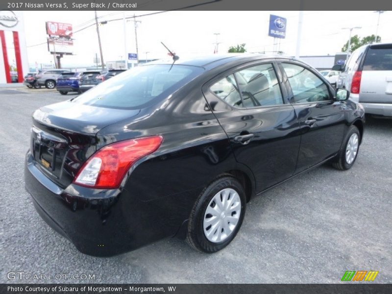Super Black / Charcoal 2017 Nissan Versa S
