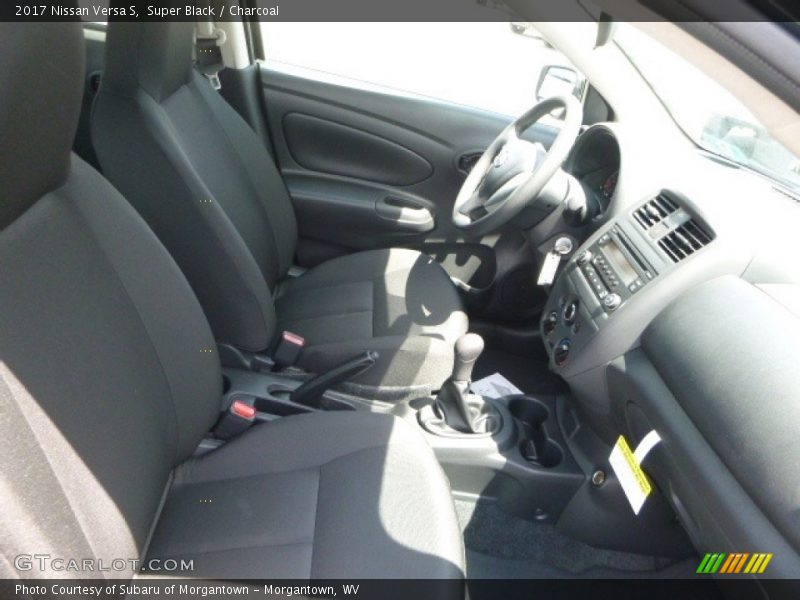 Super Black / Charcoal 2017 Nissan Versa S
