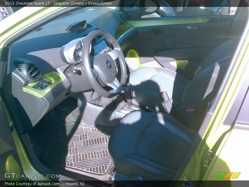 Jalapeno (Green) / Green/Green 2013 Chevrolet Spark LT