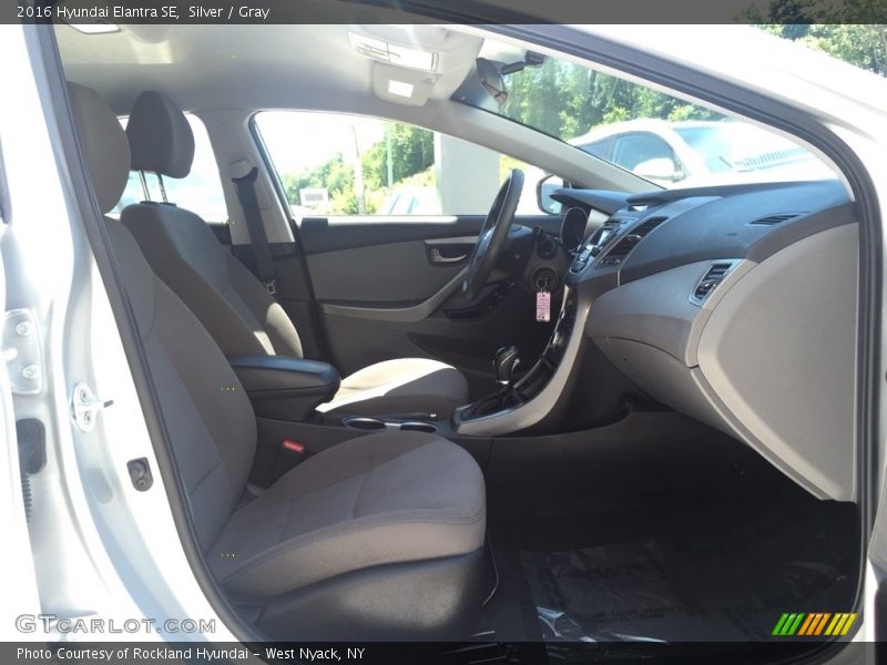Silver / Gray 2016 Hyundai Elantra SE
