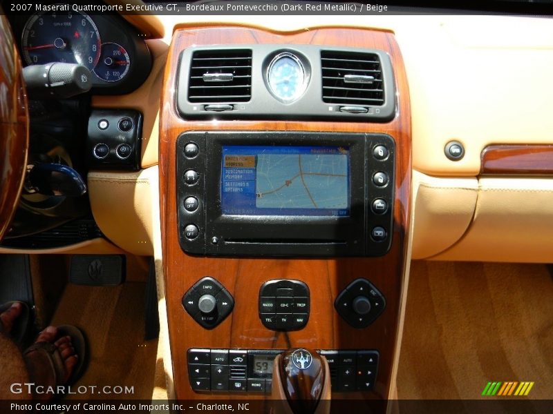 Bordeaux Pontevecchio (Dark Red Metallic) / Beige 2007 Maserati Quattroporte Executive GT