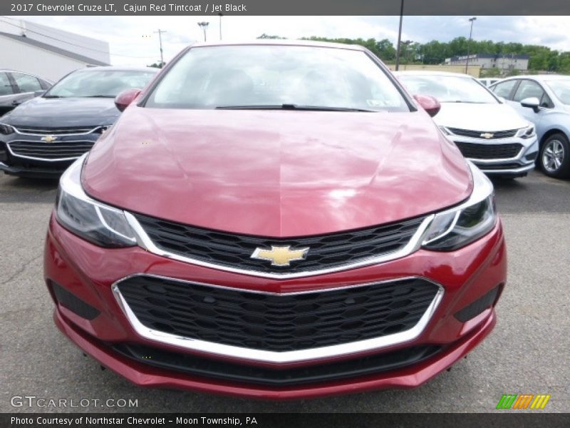 Cajun Red Tintcoat / Jet Black 2017 Chevrolet Cruze LT