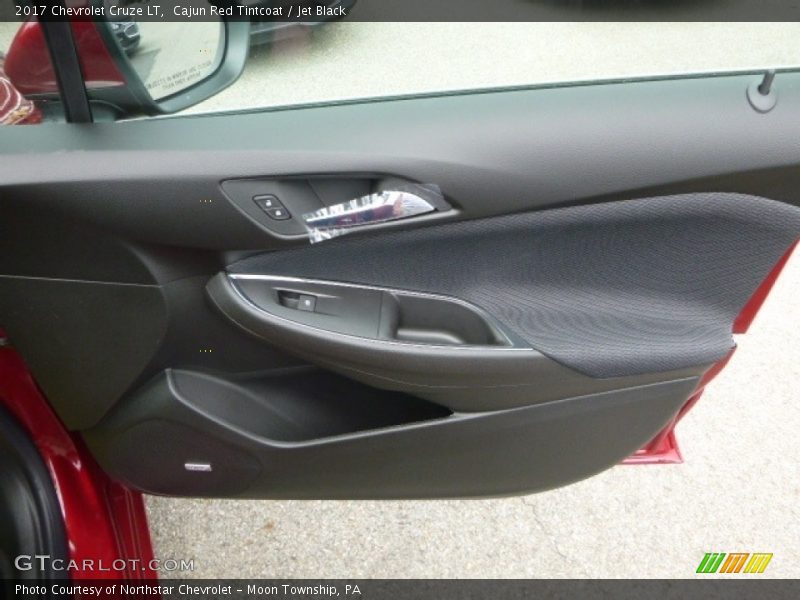 Cajun Red Tintcoat / Jet Black 2017 Chevrolet Cruze LT