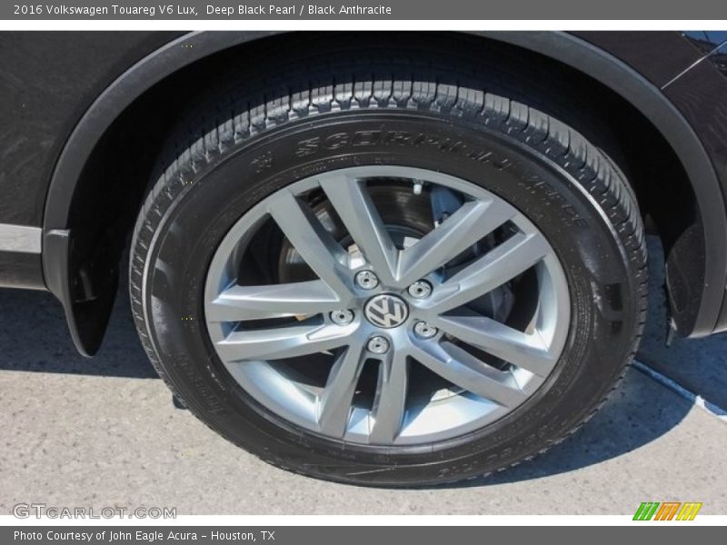 Deep Black Pearl / Black Anthracite 2016 Volkswagen Touareg V6 Lux