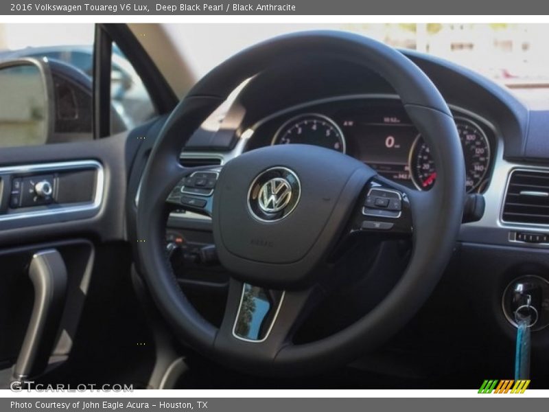 Deep Black Pearl / Black Anthracite 2016 Volkswagen Touareg V6 Lux