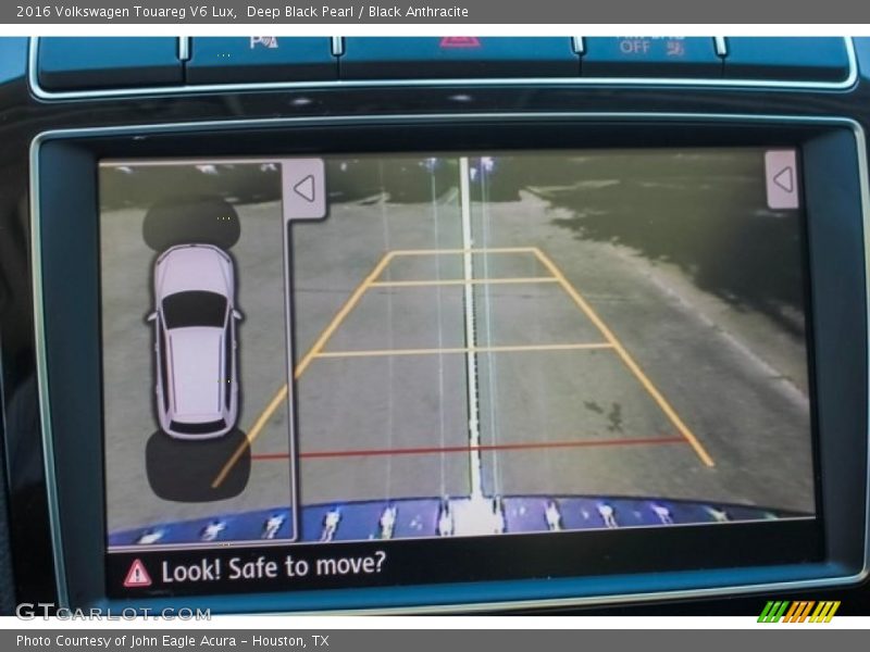 Deep Black Pearl / Black Anthracite 2016 Volkswagen Touareg V6 Lux