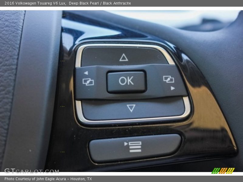 Deep Black Pearl / Black Anthracite 2016 Volkswagen Touareg V6 Lux