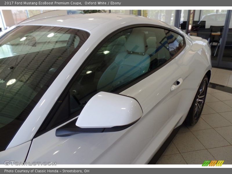 Oxford White / Ebony 2017 Ford Mustang EcoBoost Premium Coupe