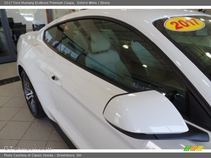 Oxford White / Ebony 2017 Ford Mustang EcoBoost Premium Coupe