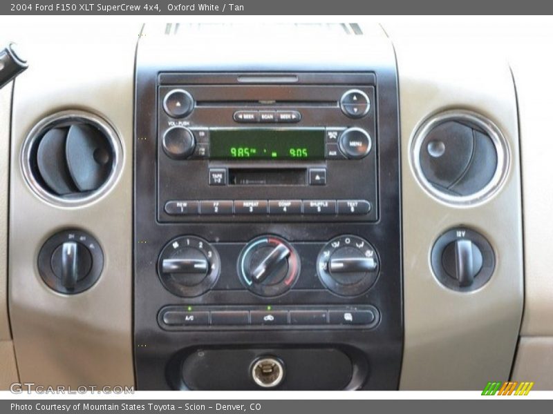 Oxford White / Tan 2004 Ford F150 XLT SuperCrew 4x4