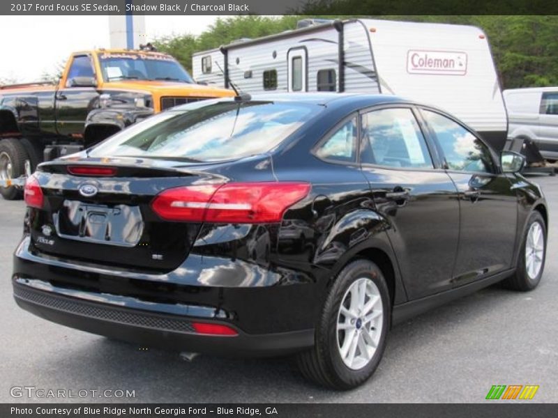Shadow Black / Charcoal Black 2017 Ford Focus SE Sedan