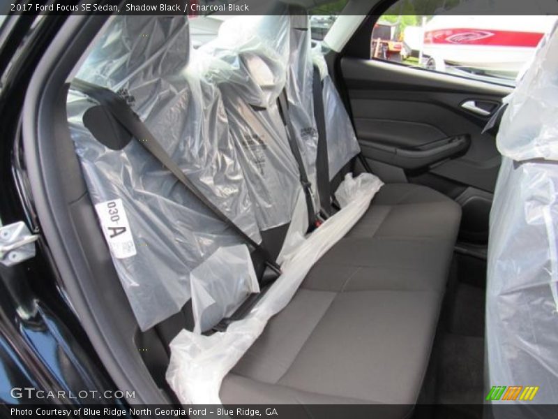 Shadow Black / Charcoal Black 2017 Ford Focus SE Sedan