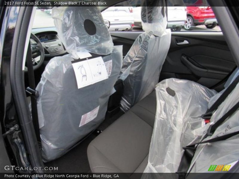 Shadow Black / Charcoal Black 2017 Ford Focus SE Sedan