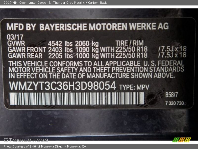 Thunder Grey Metallic / Carbon Black 2017 Mini Countryman Cooper S