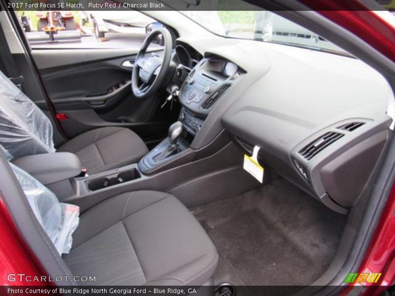 Ruby Red / Charcoal Black 2017 Ford Focus SE Hatch