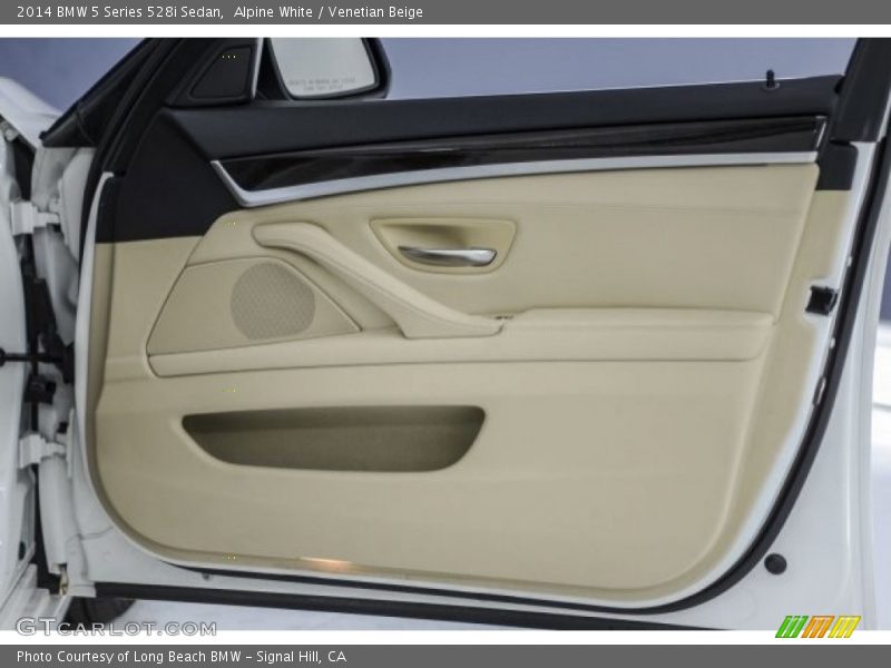 Alpine White / Venetian Beige 2014 BMW 5 Series 528i Sedan