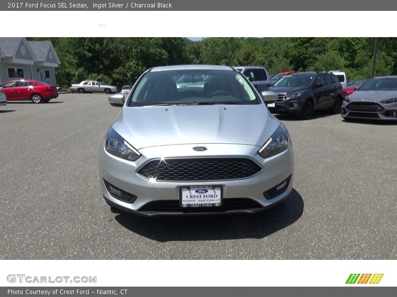 Ingot Silver / Charcoal Black 2017 Ford Focus SEL Sedan