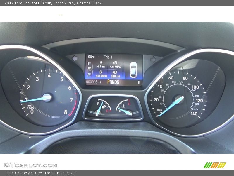 Ingot Silver / Charcoal Black 2017 Ford Focus SEL Sedan