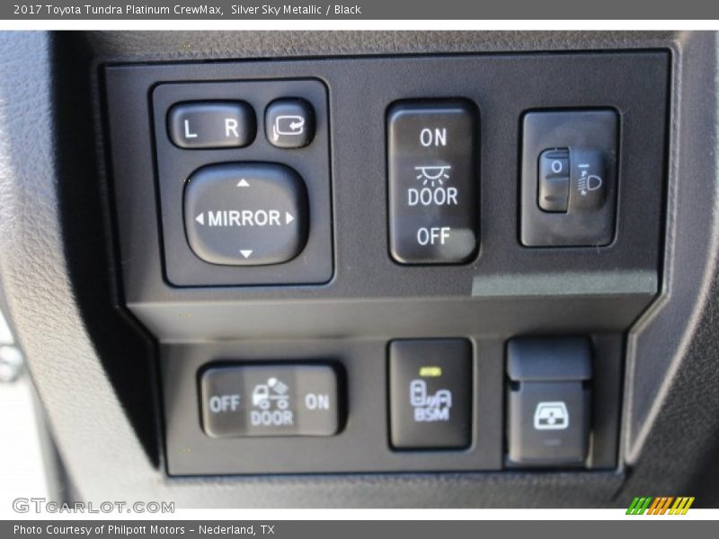 Silver Sky Metallic / Black 2017 Toyota Tundra Platinum CrewMax