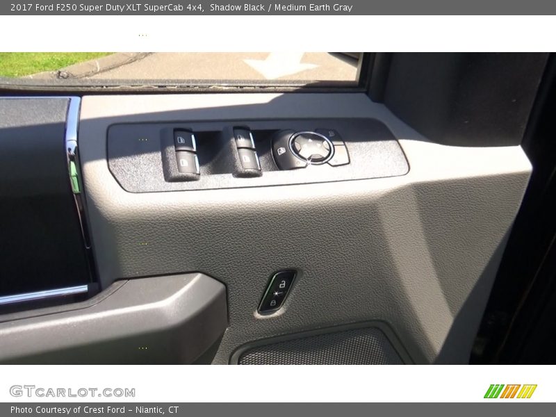 Shadow Black / Medium Earth Gray 2017 Ford F250 Super Duty XLT SuperCab 4x4