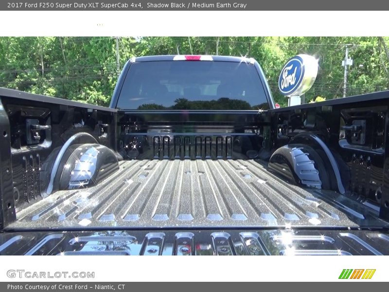 Shadow Black / Medium Earth Gray 2017 Ford F250 Super Duty XLT SuperCab 4x4