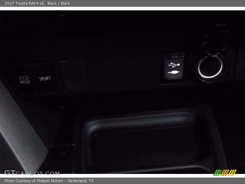 Black / Black 2017 Toyota RAV4 LE