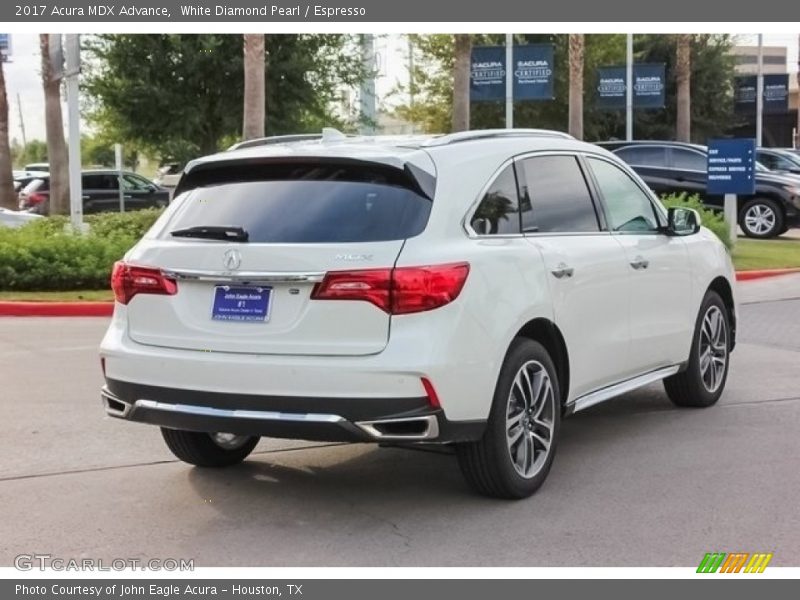 White Diamond Pearl / Espresso 2017 Acura MDX Advance