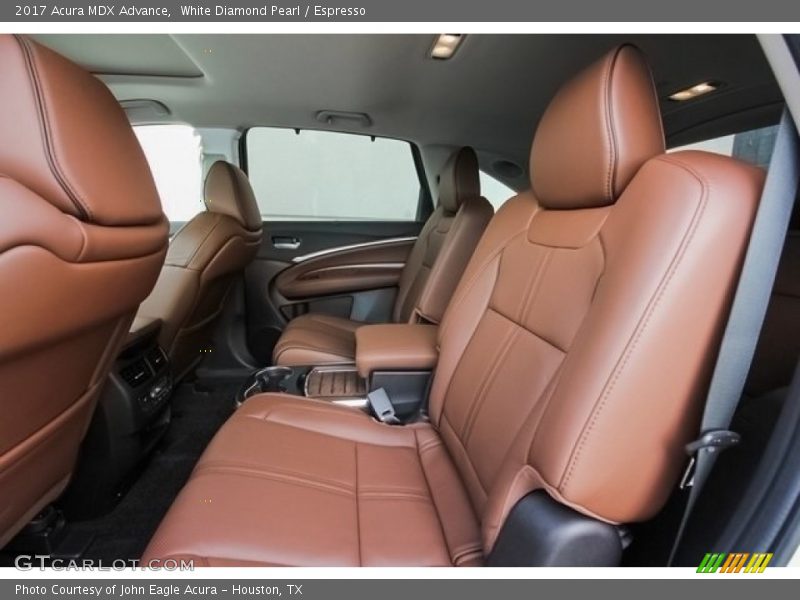 White Diamond Pearl / Espresso 2017 Acura MDX Advance