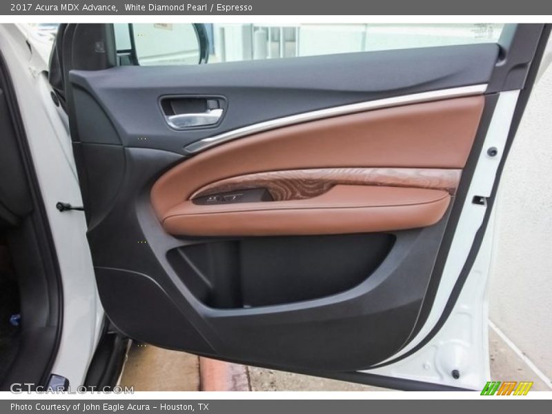 White Diamond Pearl / Espresso 2017 Acura MDX Advance