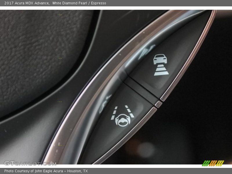 White Diamond Pearl / Espresso 2017 Acura MDX Advance
