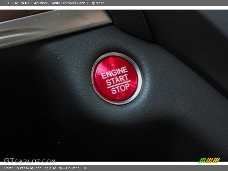 White Diamond Pearl / Espresso 2017 Acura MDX Advance