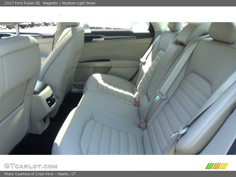 Magnetic / Medium Light Stone 2017 Ford Fusion SE