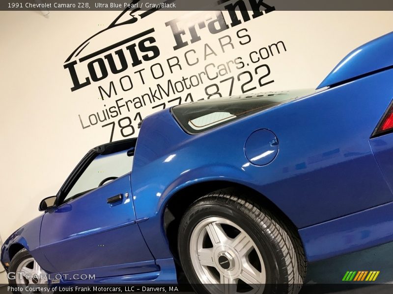 Ultra Blue Pearl / Gray/Black 1991 Chevrolet Camaro Z28