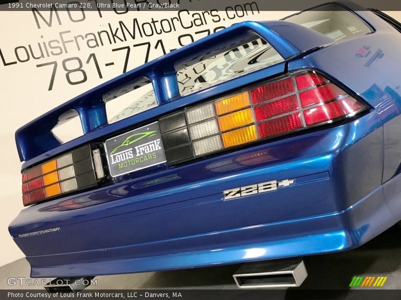 Ultra Blue Pearl / Gray/Black 1991 Chevrolet Camaro Z28