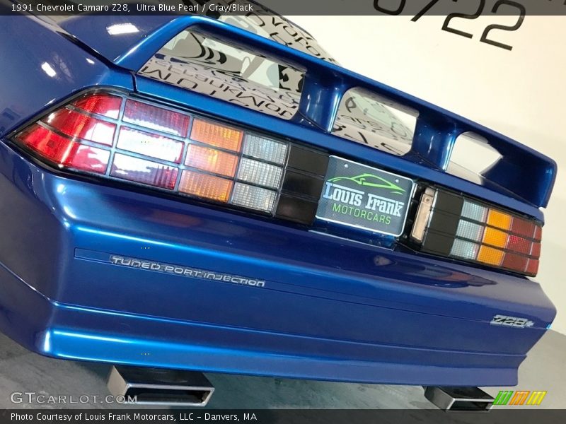 Ultra Blue Pearl / Gray/Black 1991 Chevrolet Camaro Z28