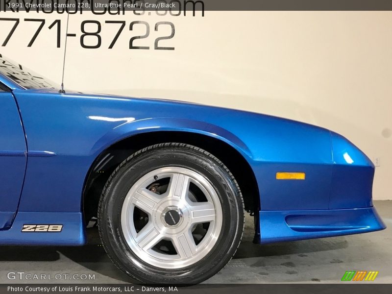 Ultra Blue Pearl / Gray/Black 1991 Chevrolet Camaro Z28